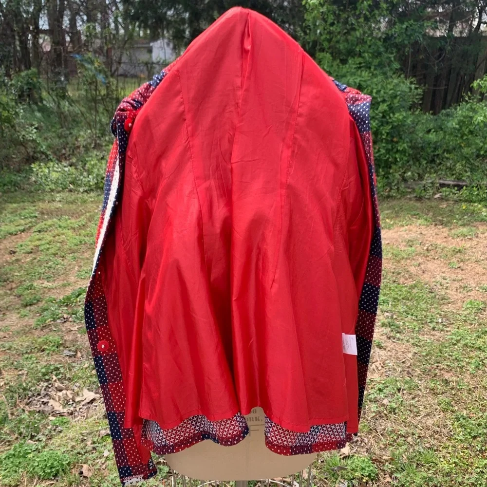 Ryu Cottage-Core Little Red Riding Hood Coat - Picture 13 of 16